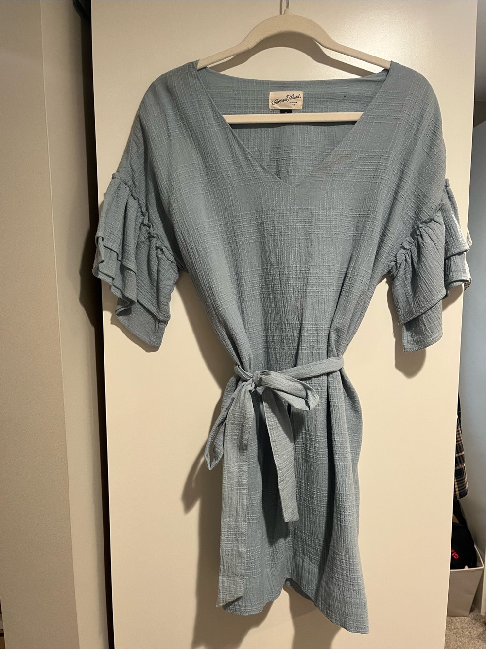 Universal Thread Dusty Blue V-Neck Ruffle Sleeve Tie-Waist Tunic